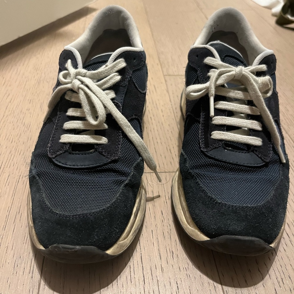 Common Projects Size 6.5 - Picture 3 of 4